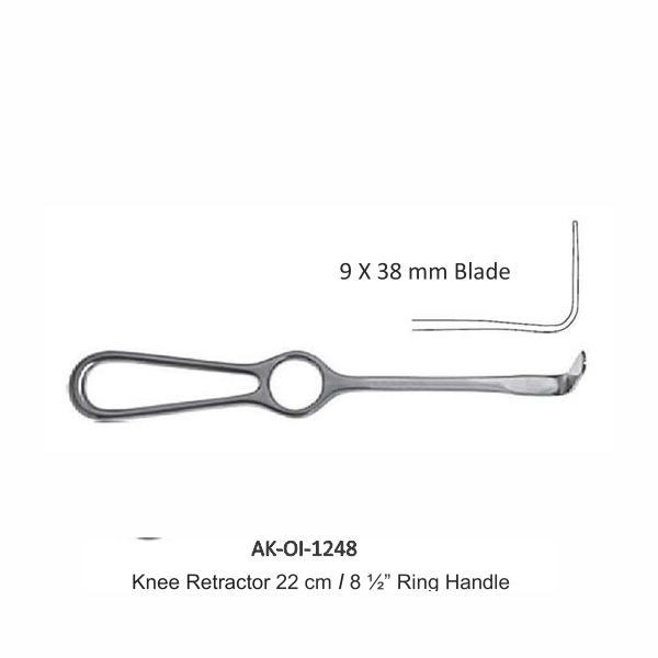 Knee Retractor